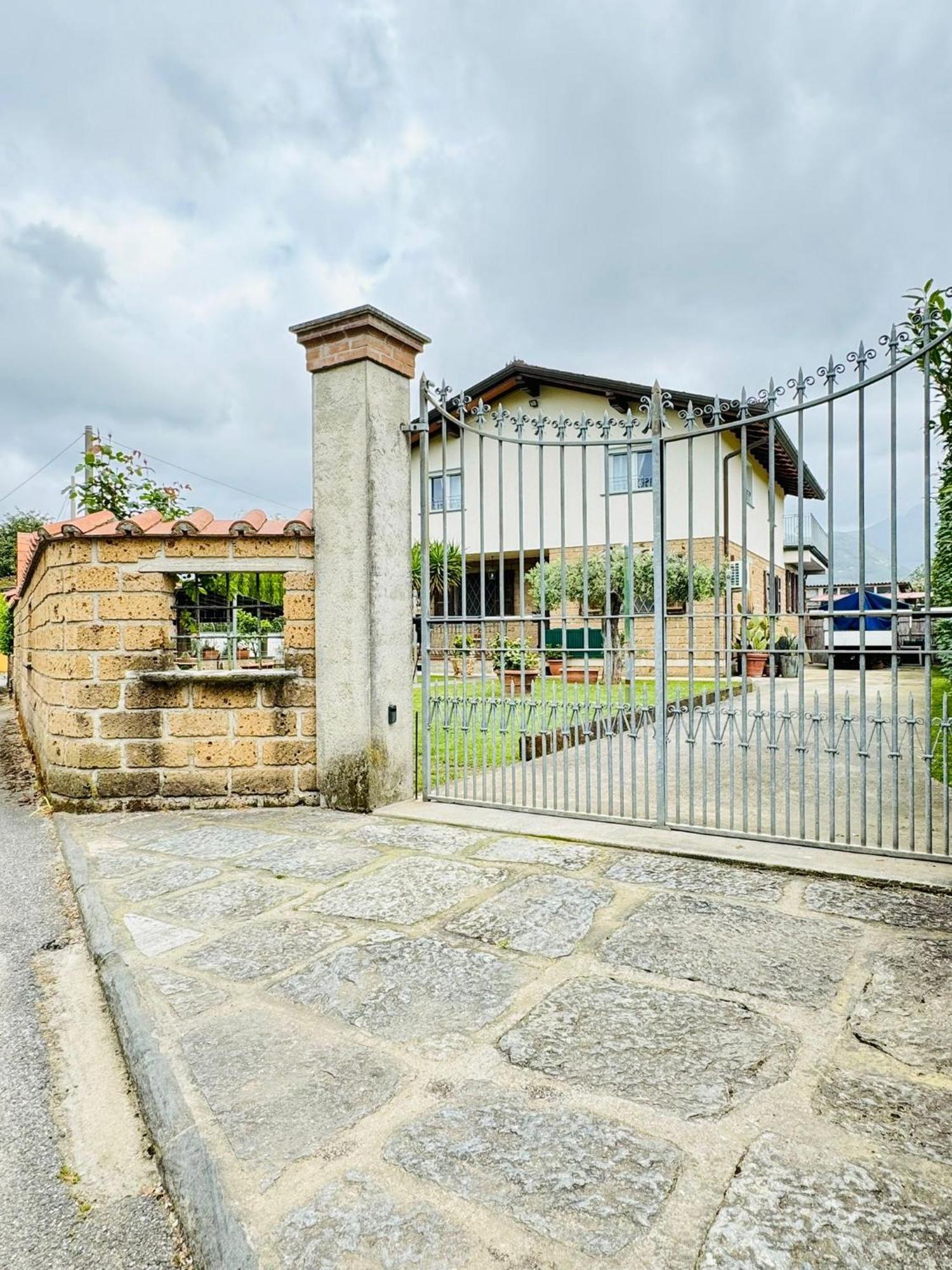 Vila Casa Vacanze Di Michela Pietrasanta Exteriér fotografie